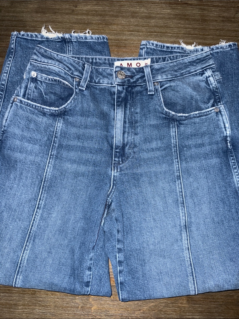 AMO Wilma High-Rise Tapered Jeans